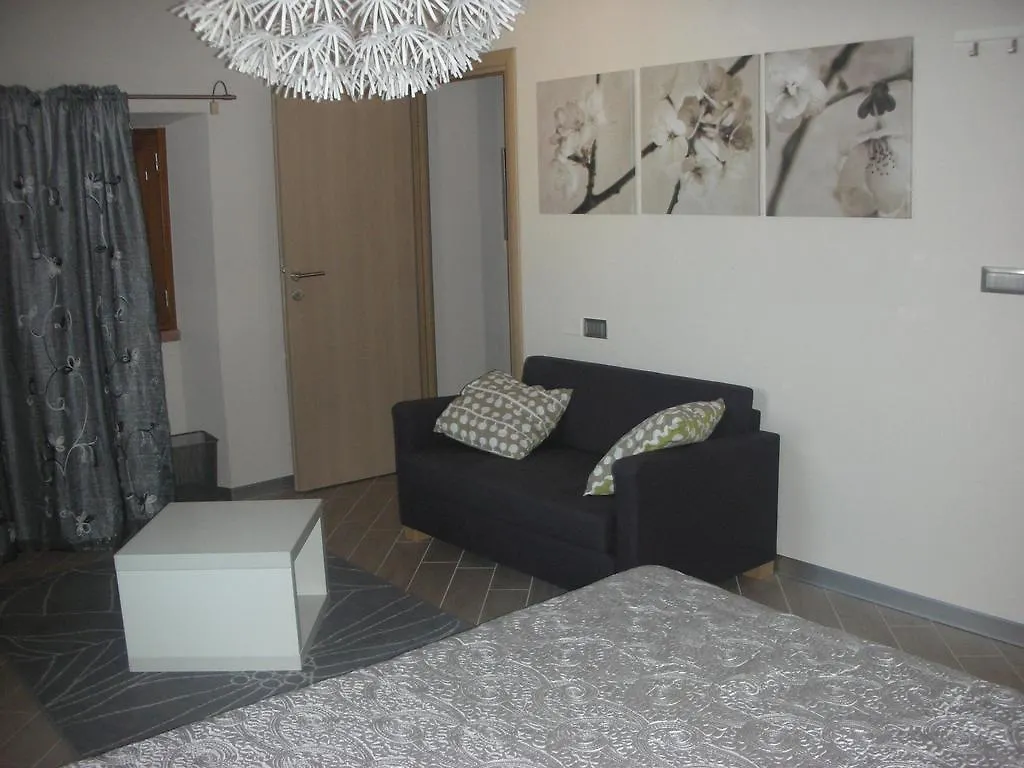 House Volumnia Hotel Perugia 3*,