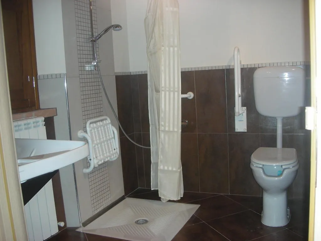 House Volumnia Hotel Perugia 3*,